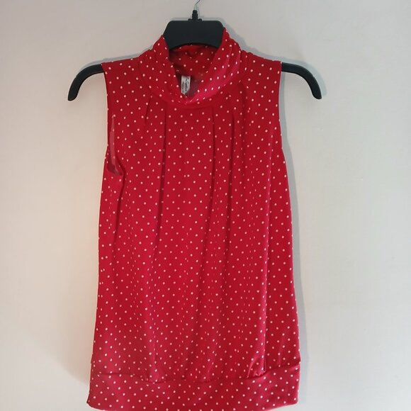PerSeption Concept Red Top with white dots, Size Small - Picture 4 of 8